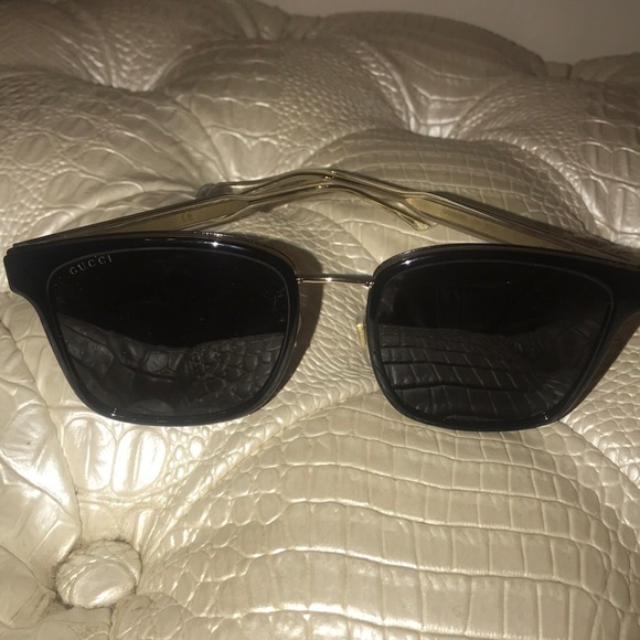 Gucci Sunglasses - Picture 1 of 4